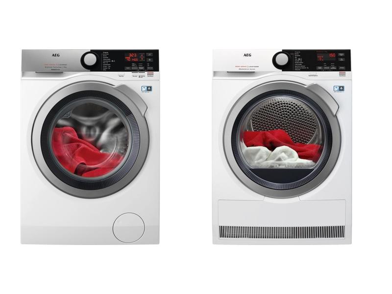 Set pračky a sušičky AEG ProSteam L7FBE49BSCA + AbsoluteCare T8DBE68SC