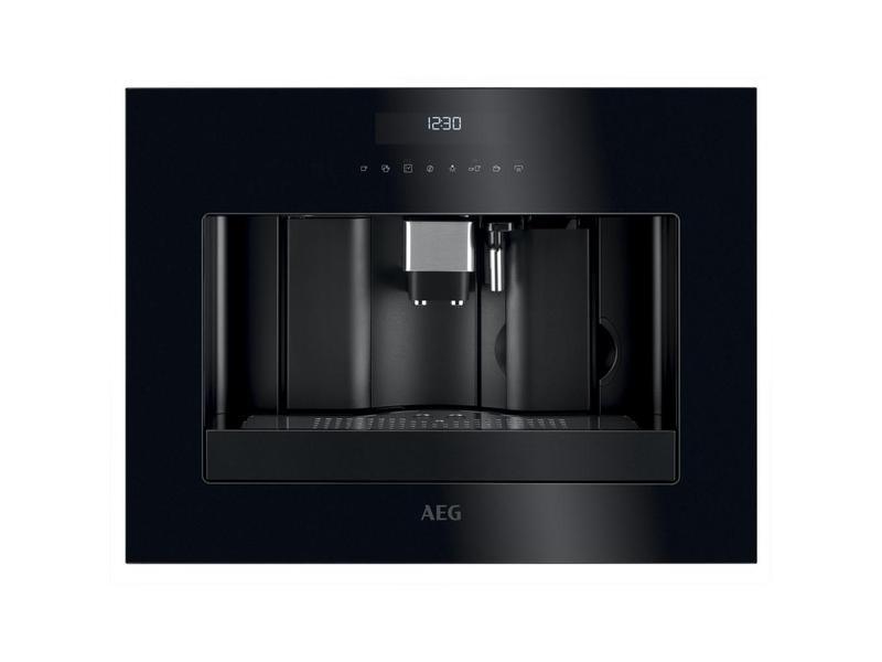 Vestavný kávovar AEG KKE884500B