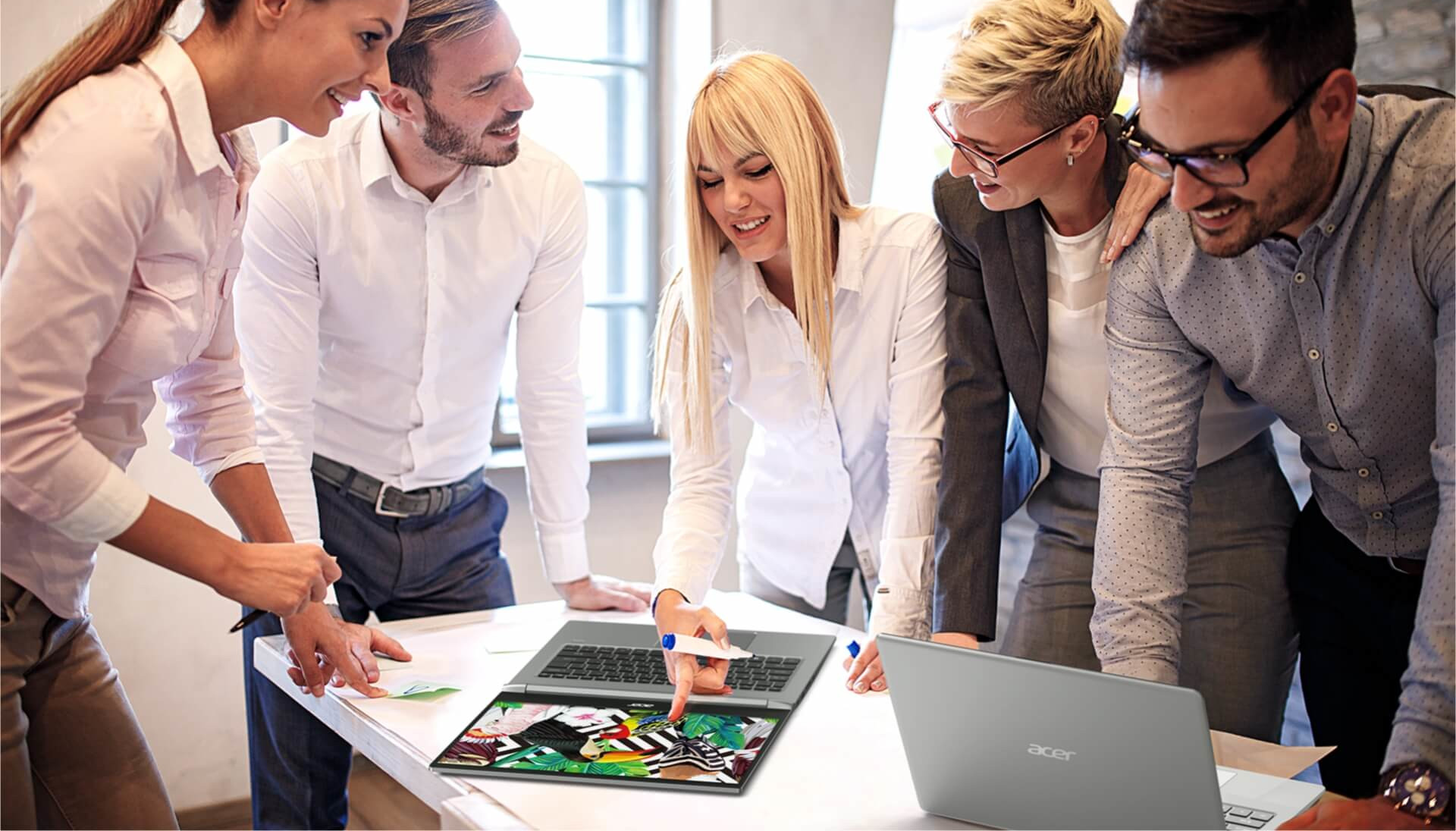 Notebook ACER Swift 3 SF3155232GY zlatý gold