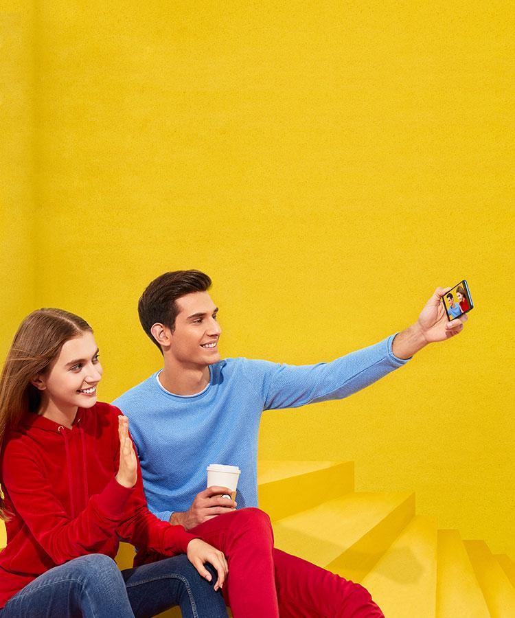 Mobilní telefon HUAWEI P Smart 2019 černý black