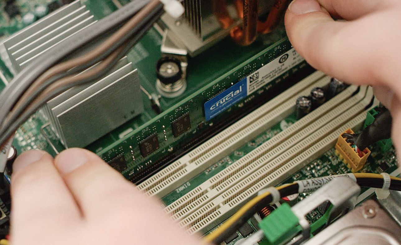 Paměťový modul CRUCIAL 4GB DDR4 3200MHz
