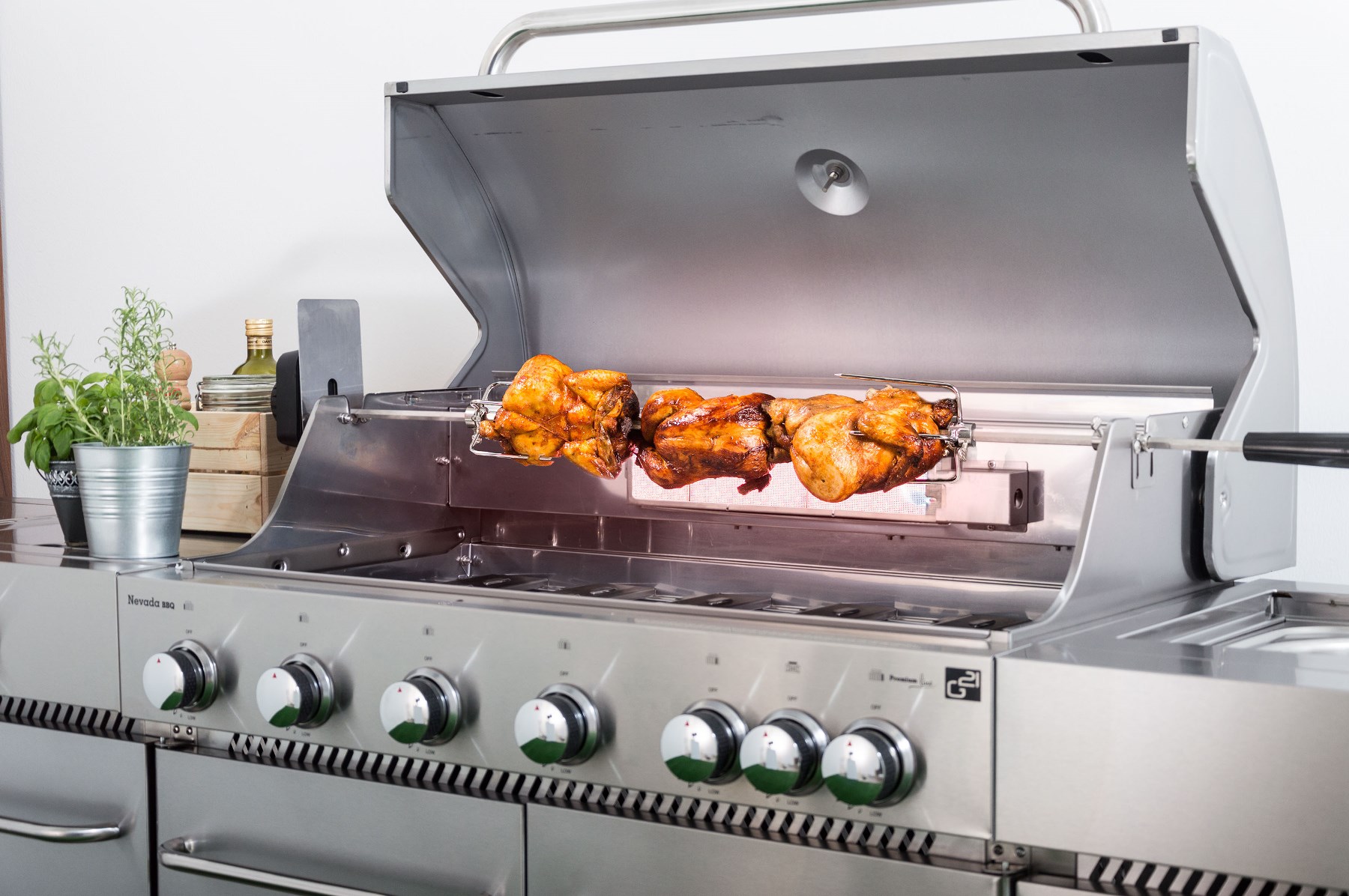 Plynový gril G21 Nevada BBQ kuchyně Premium Line 7 hořáků + zdarma redukční ventil