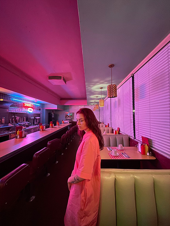 Mobilní telefon APPLE iPhone 12 128GB Purple