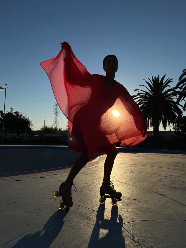 Mobilní telefon APPLE iPhone 12 128GB Purple