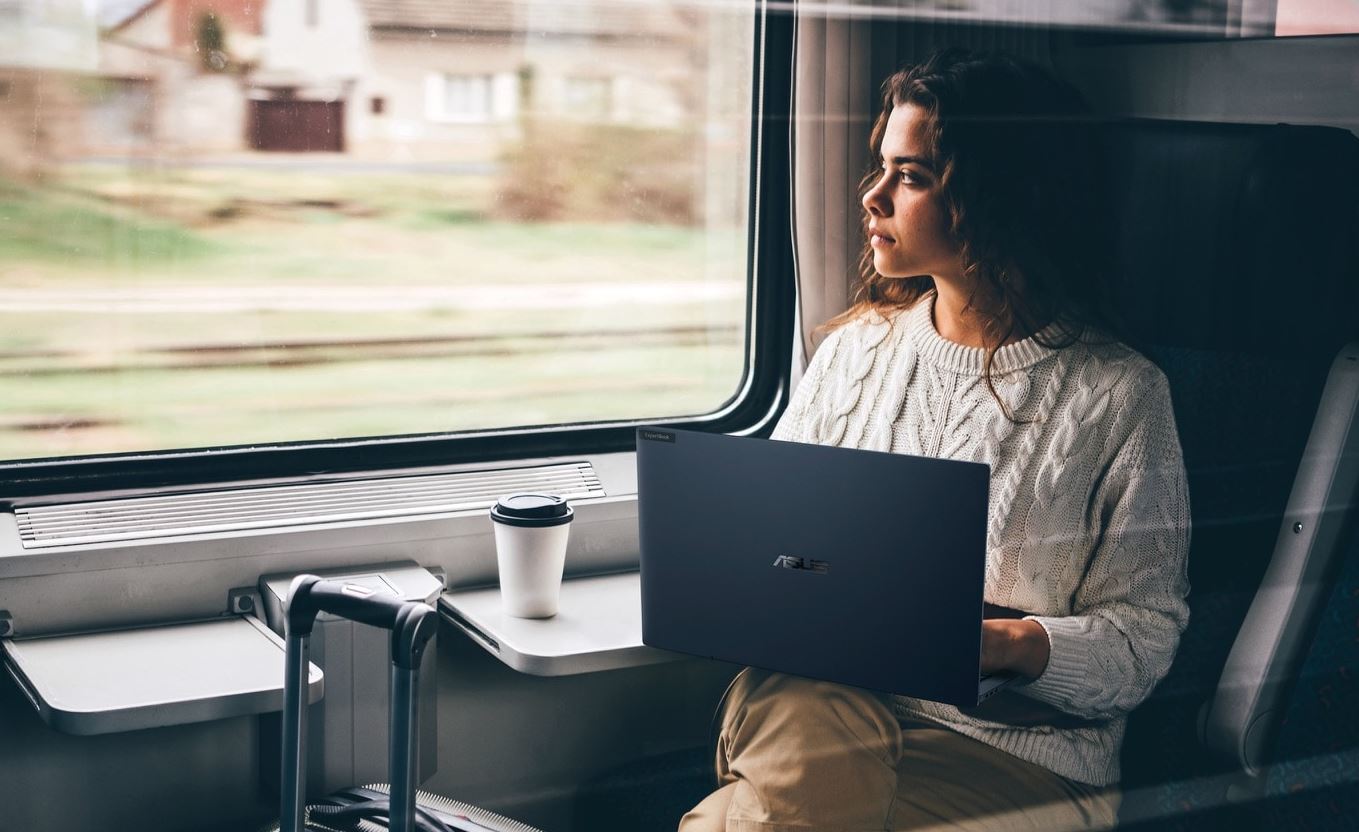 ASUS ExpertBook B5302133'''' IPS i51135G7 4C8T16GB1TB SSDW10PBlack2Y PUR