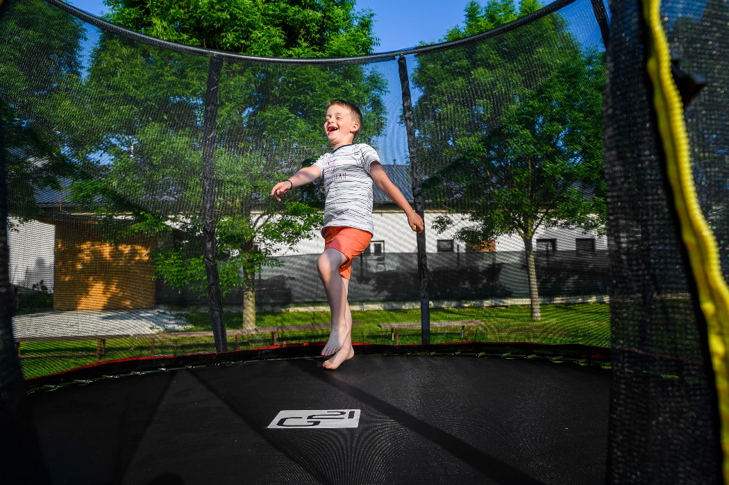 Trampolína G21 SpaceJump 366 cm červená red