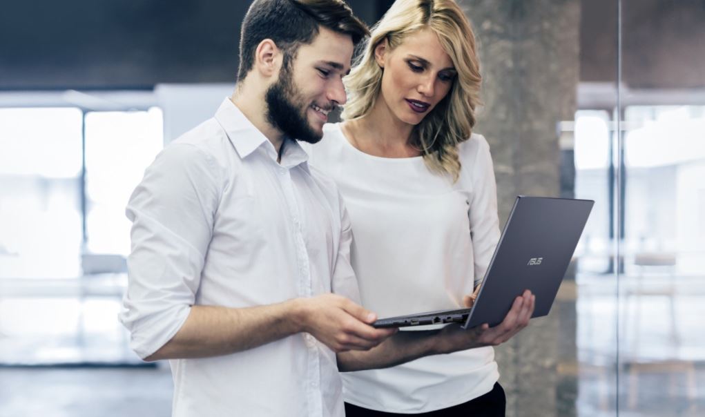 ASUS ExpertBook L1500156''''R33250U 2C4T8GB256GB SSDFPRTPMNoOSBlack2Y PUR