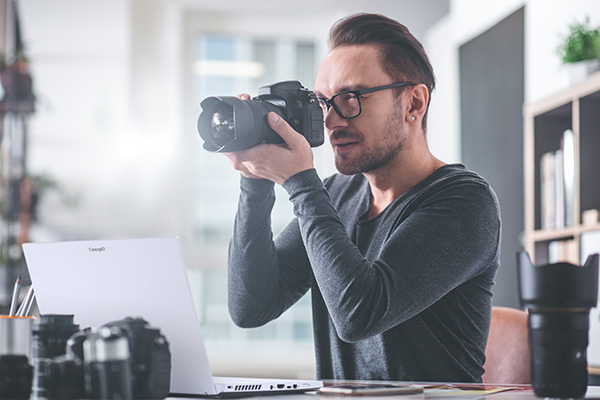 Notebook ACER ConceptD 3 Pro CN31572P7061 bílý white