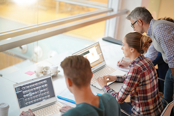 Notebook ACER ConceptD 3 Pro CN31572P7061 bílý white