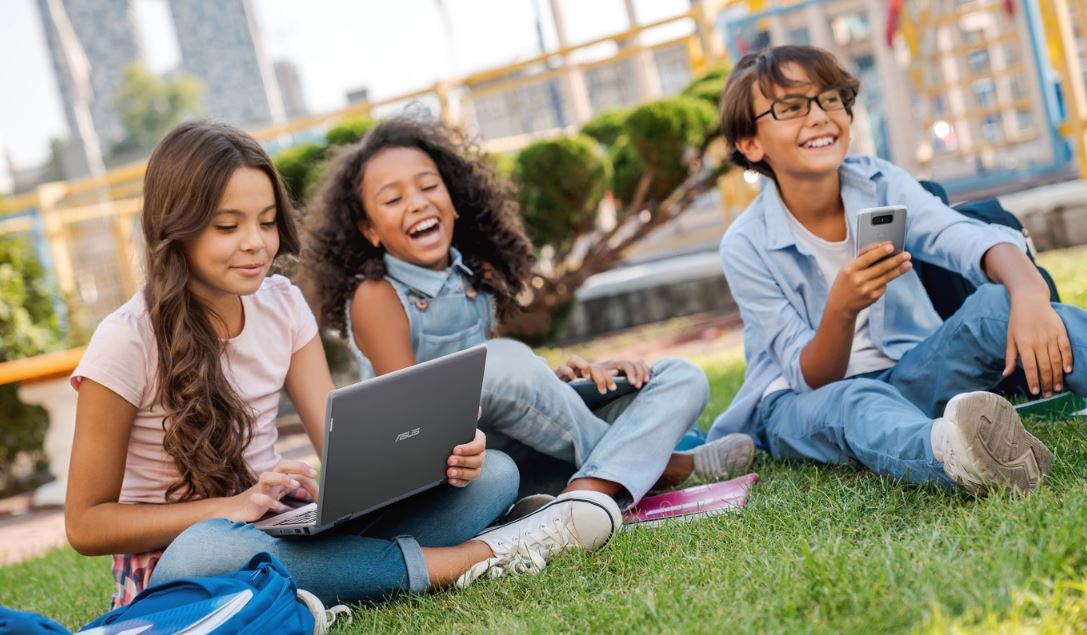 Asus LaptopBR1100N4500116''''1366x768T4GB128GB eMMCUHDW11P EDUGray2R