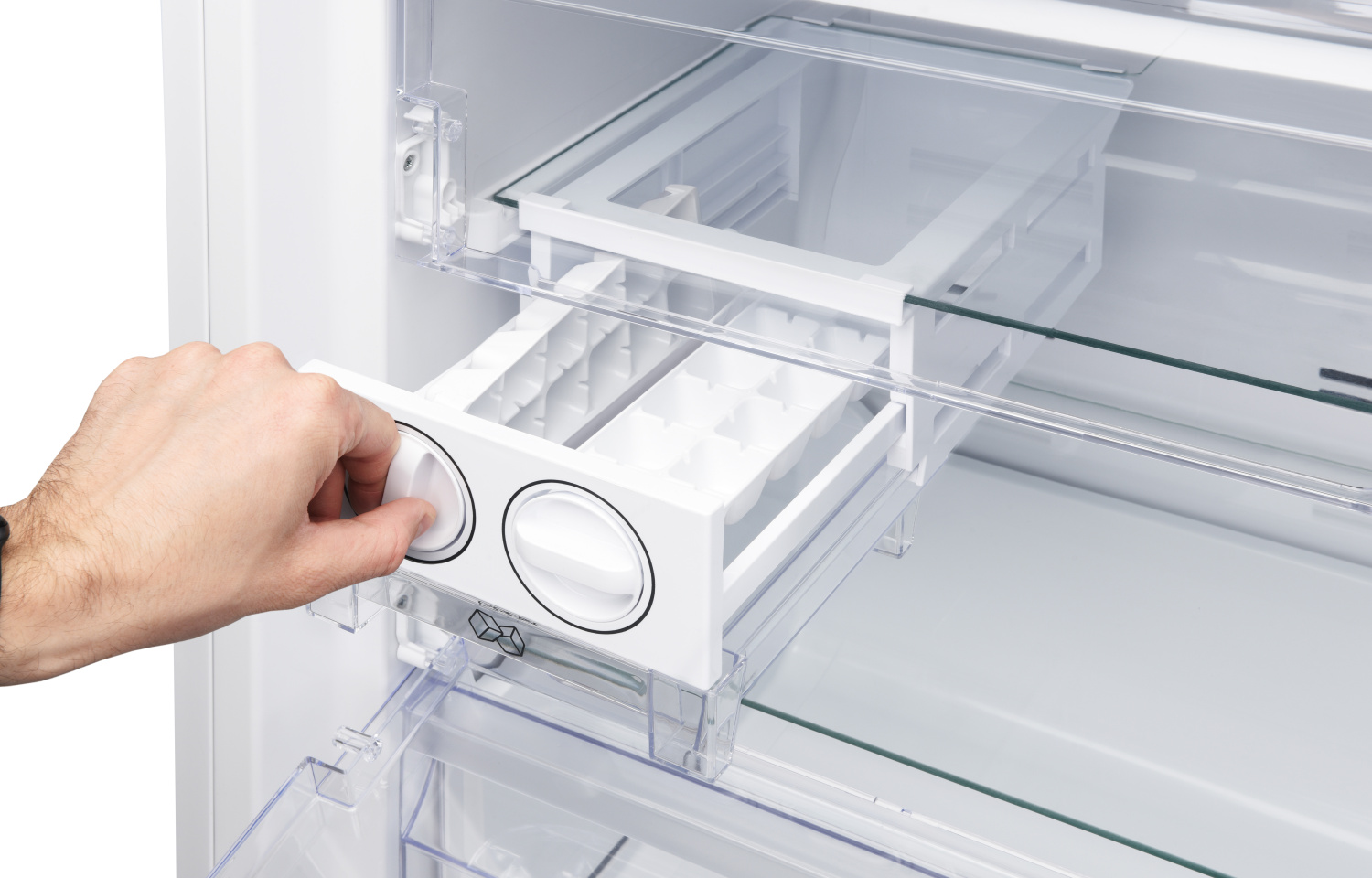 Mraznička ETA 1548 bílý white