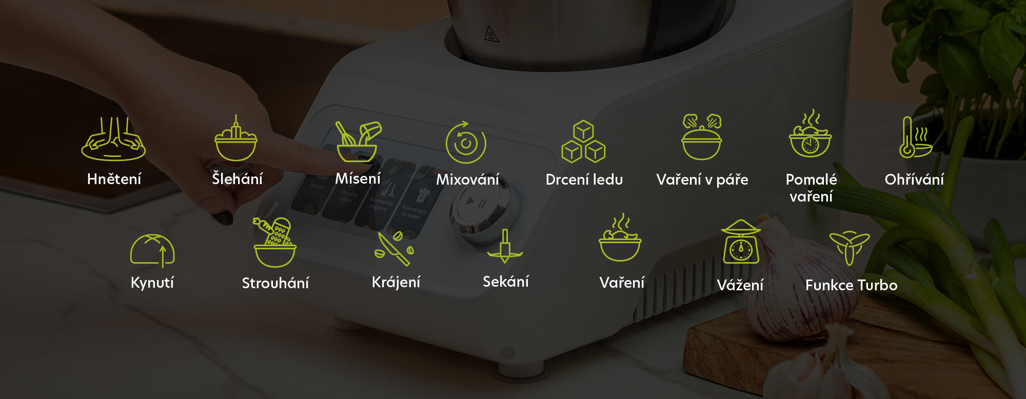 Multifunkční robot ETA Leonardo 0070 bílošedá