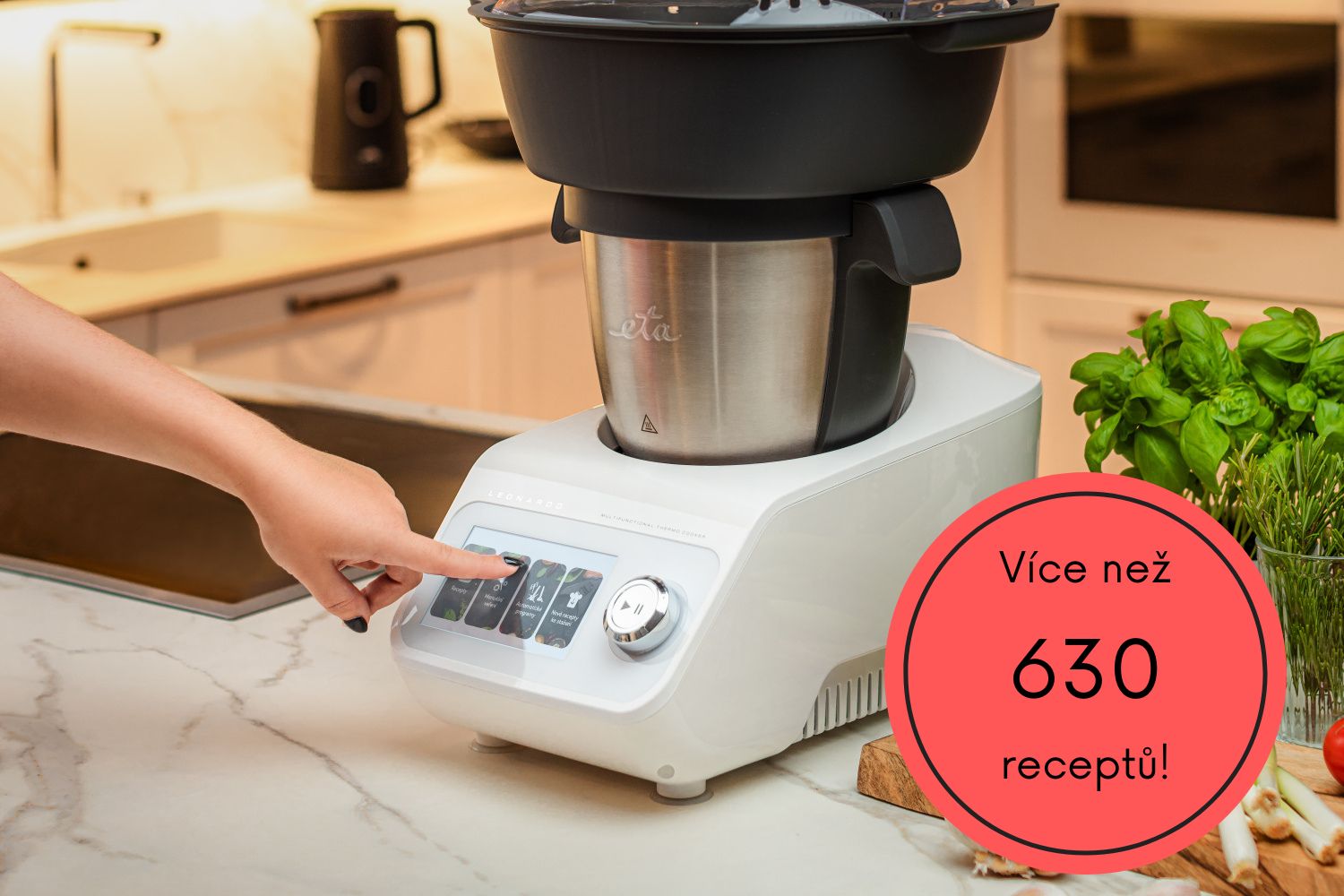 Multifunkční robot ETA Leonardo 0070 bílošedá