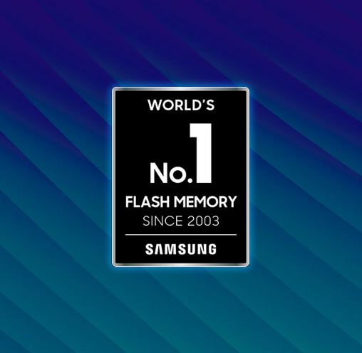 Paměťová karta SAMSUNG microSDXC 512GB EVO Plus + SD adaptér