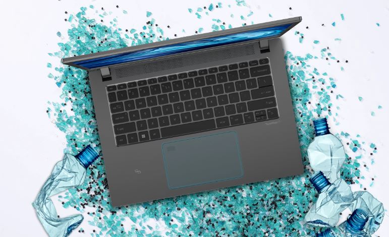 Notebook ACER TravelMate P2 16 TMP21651G58UV i51335U šedý gray