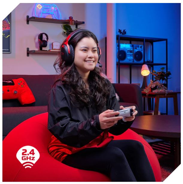 Bezdrátová herní sluchátka HyperX Cloud III Wireless Gaming Headset Red