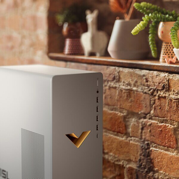 Počítač HP Victus TG021024nc bílý white