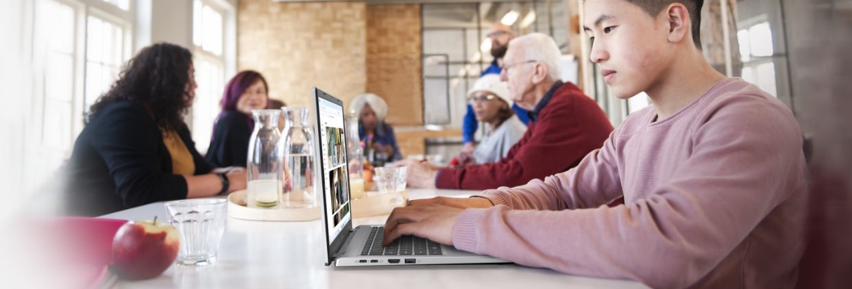 Notebook ACER Aspire Go 17 AG1731P36NG