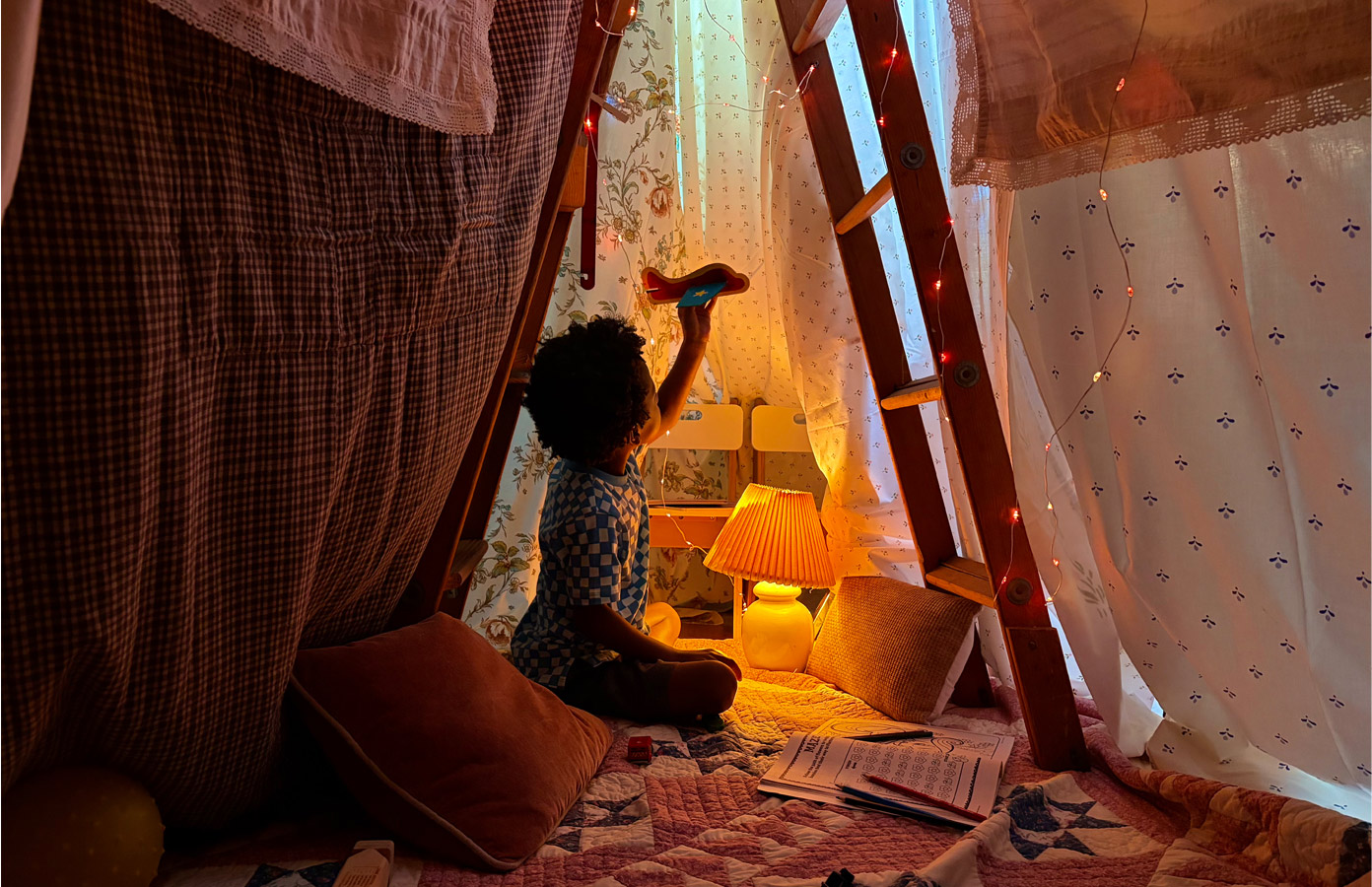 Mobilní telefon APPLE iPhone 17 512GB Mist Blue