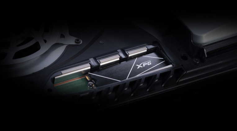 SSD disk ADATA GAMMIX S70 BLADE 8TB M2 NVMe