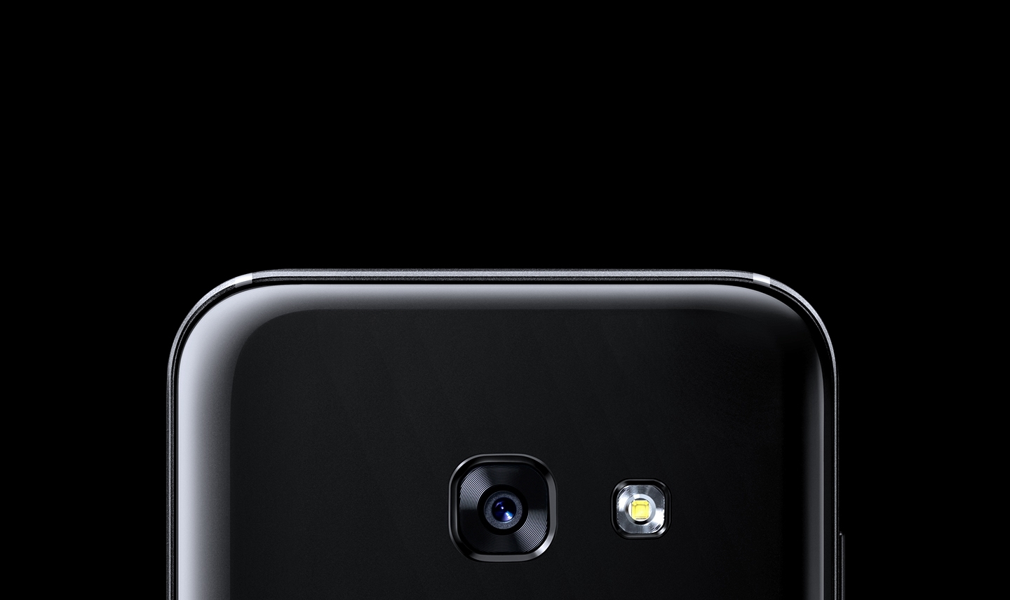 Mobilní telefon SAMSUNG  Galaxy A3 2017 černý black